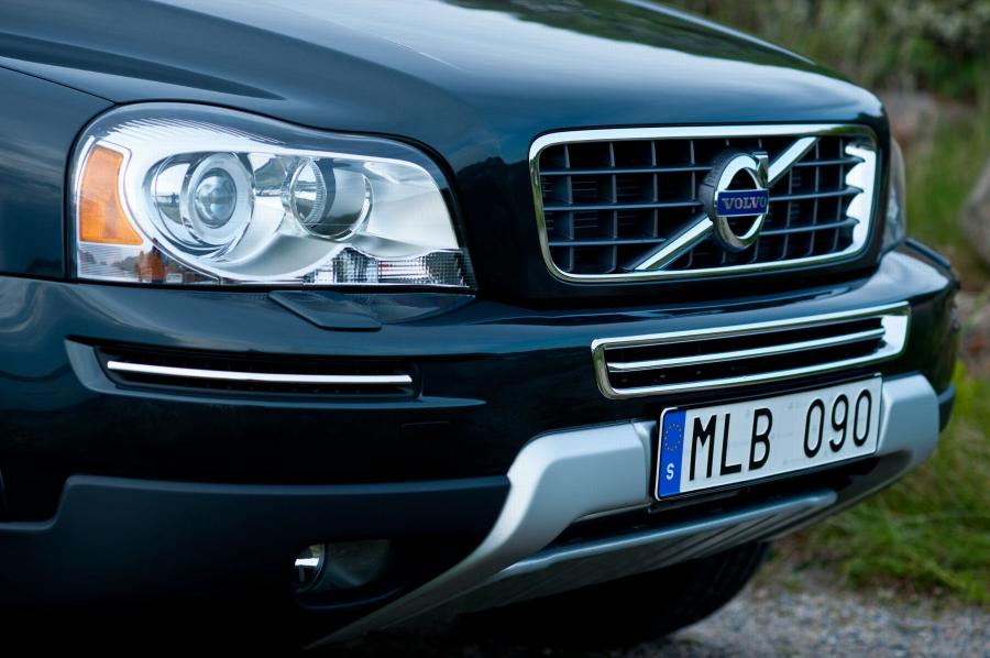  Volvo XC90 2007 года  (фото 34 из 142)